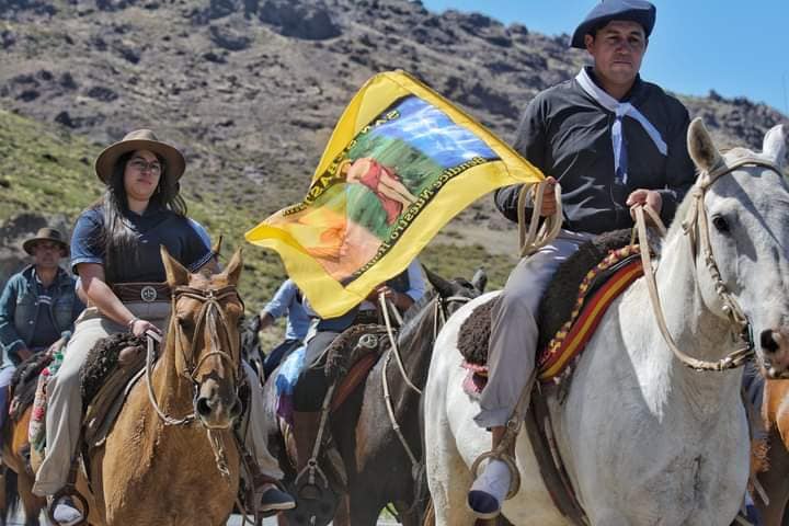 Neuquén vivió una gran fiesta de fe en Las Ovejas