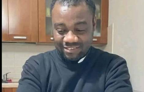 Nigeria: fue liberado el sacerdote que se ofreció en lugar de sus seminaristas