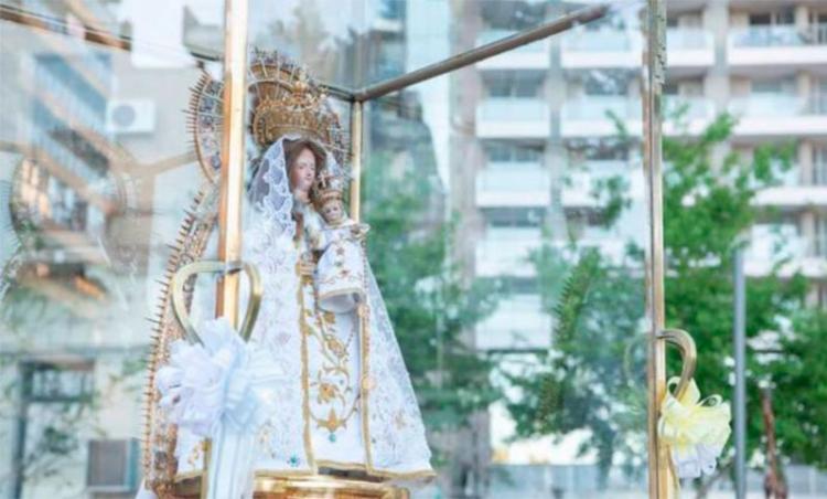 Novena preparatoria para las fiestas patronales de la Virgen del Rosario