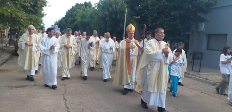 Mons. Torrado Mosconi y el Jubileo: 'Pasar por la cruz para nacer de nuevo'