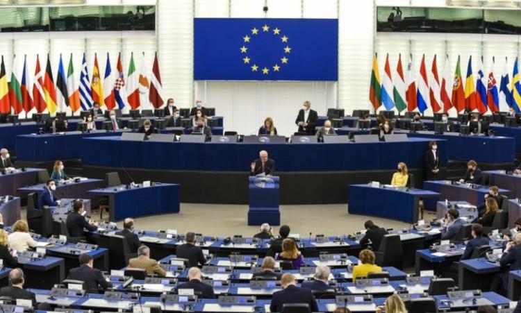 Obispos lamentan la propuesta de incluir el aborto en la Carta de Derechos Fundamentales de la UE