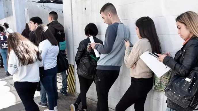 ODSA UCA: Uno de cada cuatro jóvenes de 18 a 24 años no estudian ni trabajan