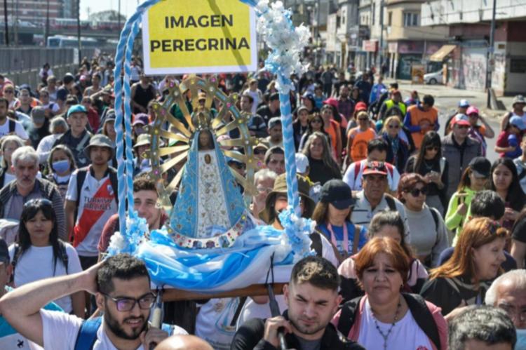 Peregrinación Juvenil a Luján: este fin de semana, 'la Virgen nos espera'