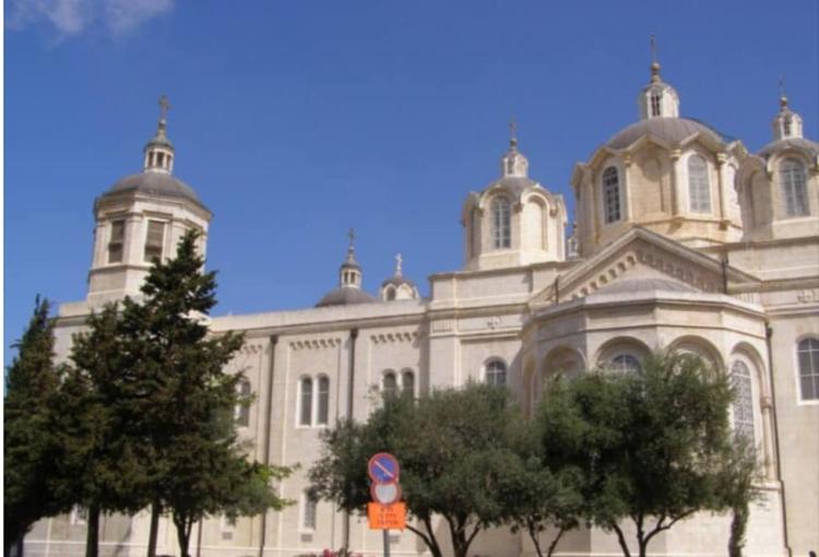 Putin exige ahora la propiedad de una iglesia en Jerusalén