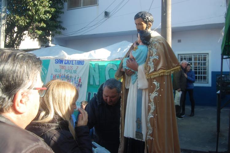 Quilmes: tres santuarios diocesanos recibieron las súplicas por paz, pan y trabajo