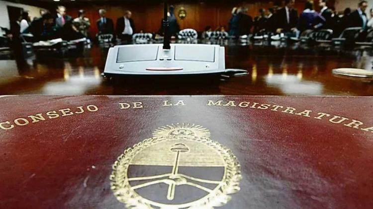 Rechazan por "irregular" el proceso para destituir a dos jueces