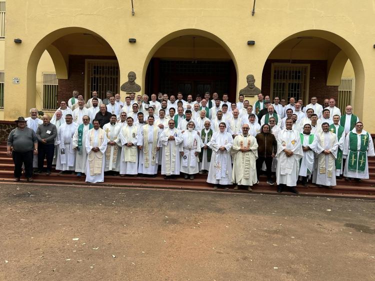 Sacerdotes de la región NEA analizaron la realidad del territorio