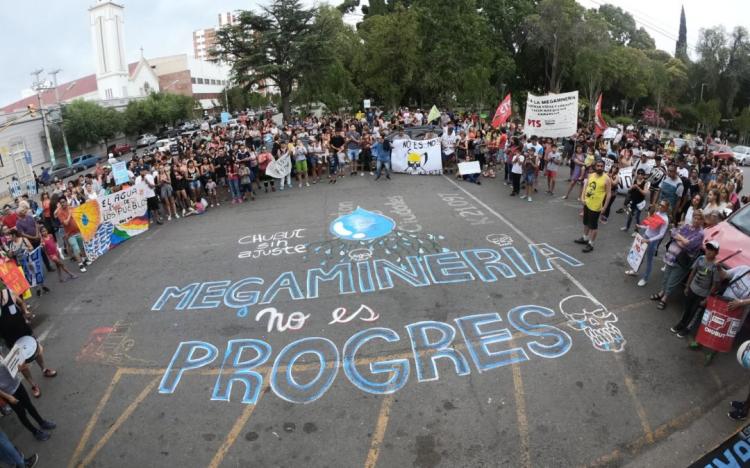 Las salesianas le recuerdan al Presidente que el pueblo le dijo 'no' a la megaminería