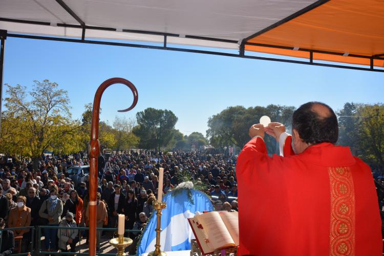 San Luis celebró al Santo Cristo de la Quebrada y al Divino Señor de Renca