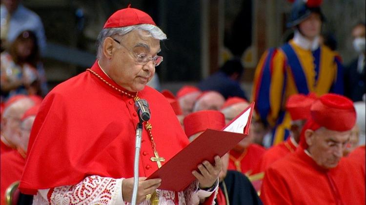 Scalabrini y Zatti, los dos nuevos santos de la Iglesia universal