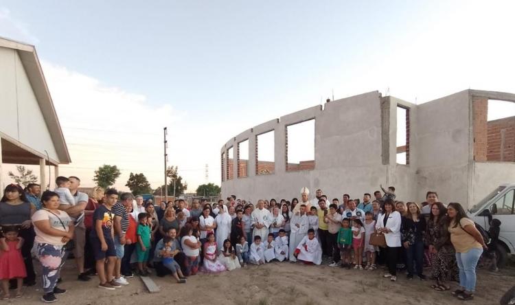 Se creó la parroquia Nuestra Señora Desatanudos en La Plata