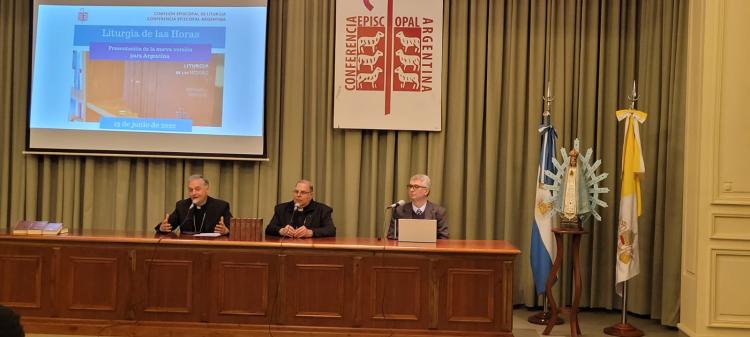 El episcopado presentó la nueva versión de la Liturgia de las Horas