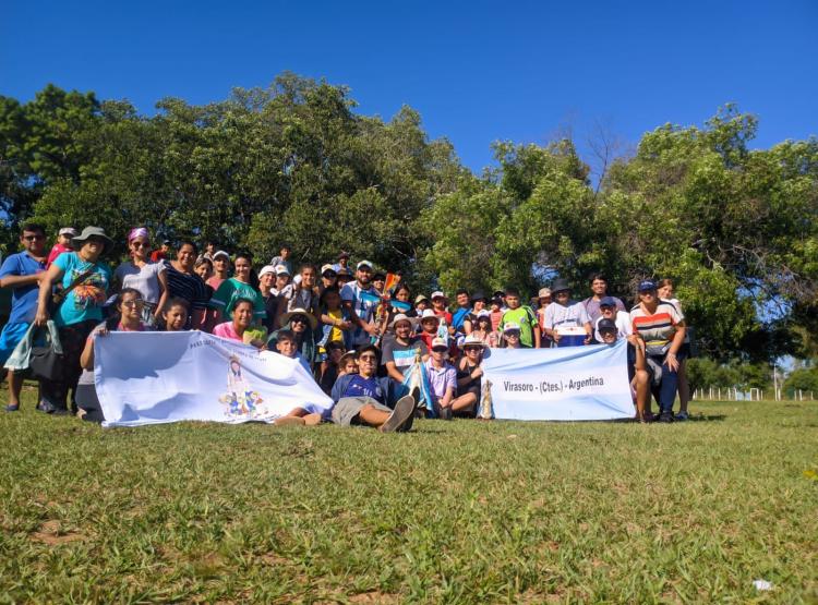 Testigos del amor de Dios en Isla Apipé