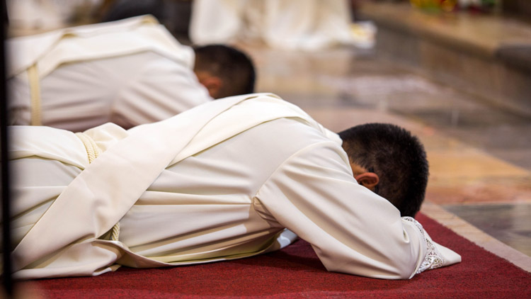 Un carmelita será ordenado sacerdote en la catedral de Lomas de Zamora