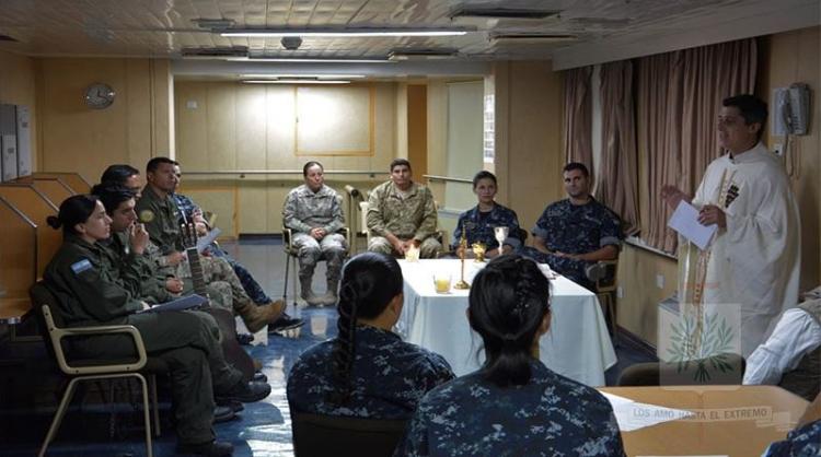 Navidad en el rompehielos Almirante Irízar