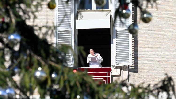 Vaticano: el Papa insiste en un alto el fuego global