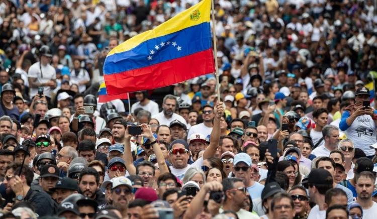 Venezuela: los obispos temen una 'explosión social'