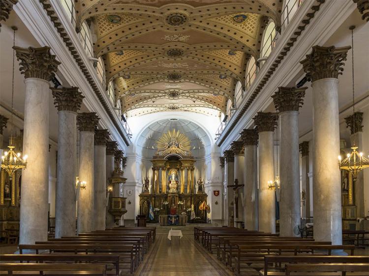 Visita guiada nocturna a la catedral de Morón